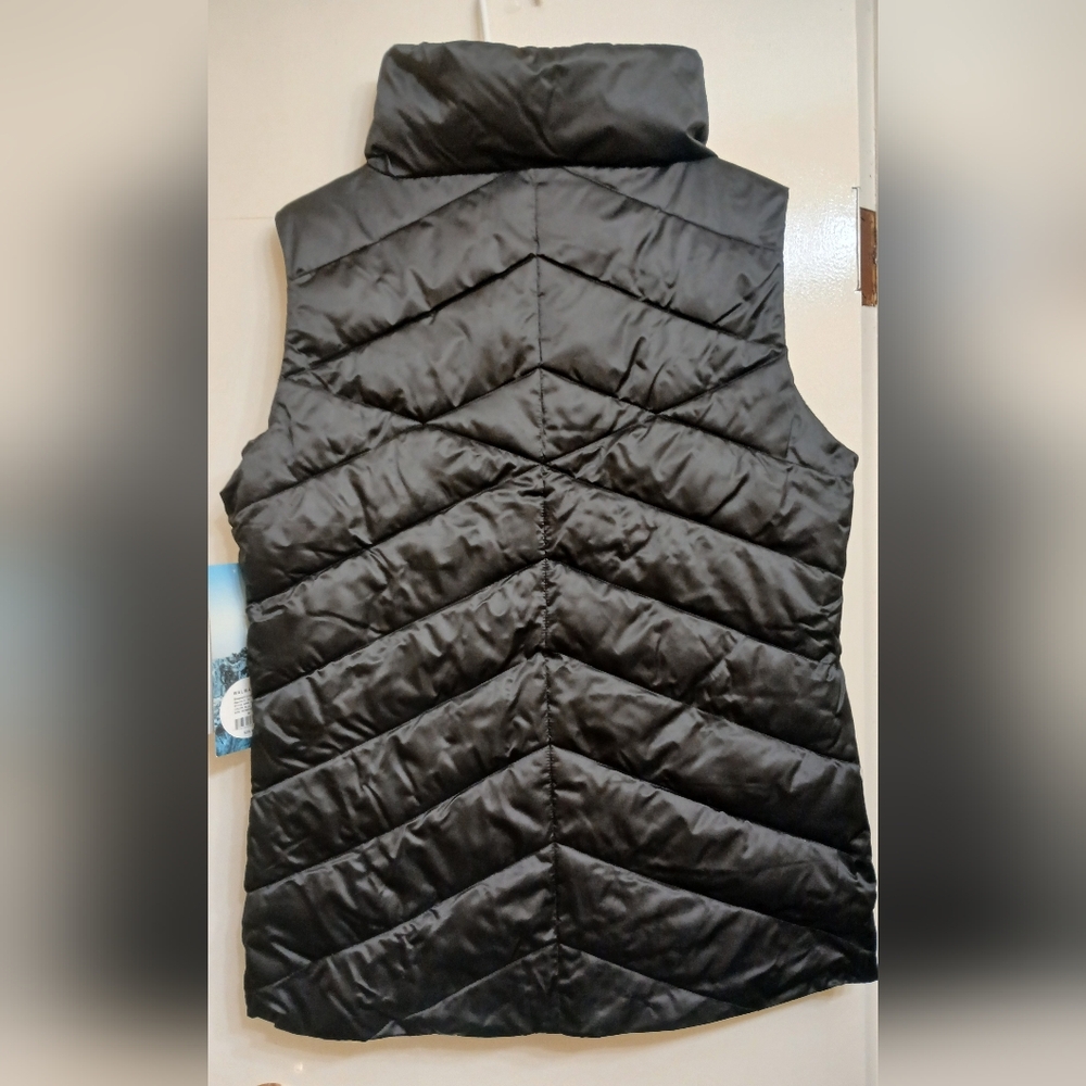 Iceberg Black Quilted Vest - Picture 2 of 5